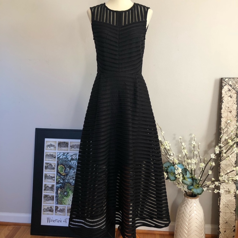 Gorgeous black tie gown